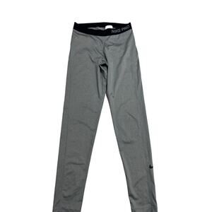 Nike Pro Women's Gray Leggings - Size Large - Excellent Condition